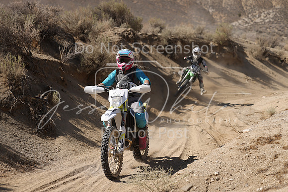 IMG_7136-36v