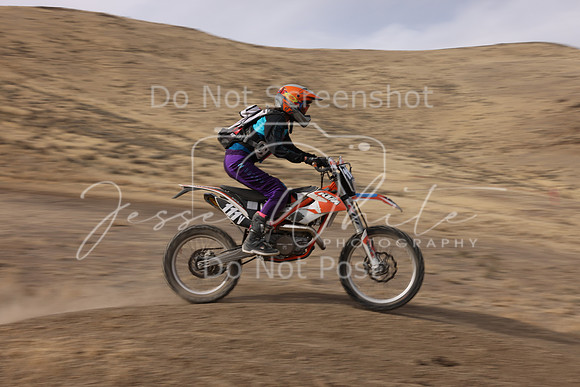 IMG_6049-111v