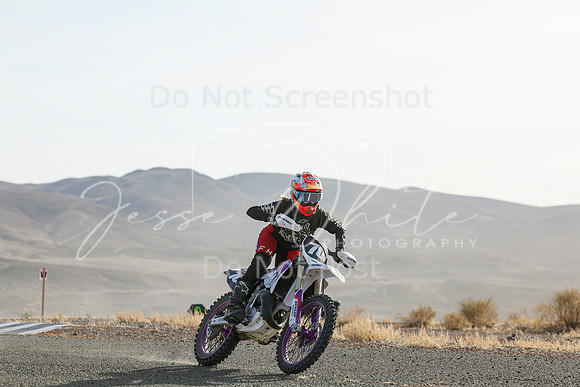 IMG_5104-70v