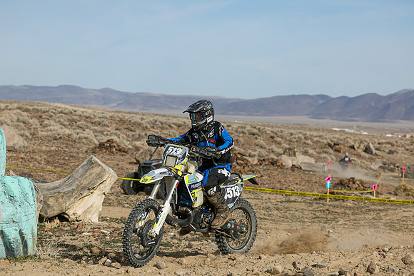 IMG_5873-513v