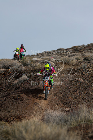 IMG_3926-933j
