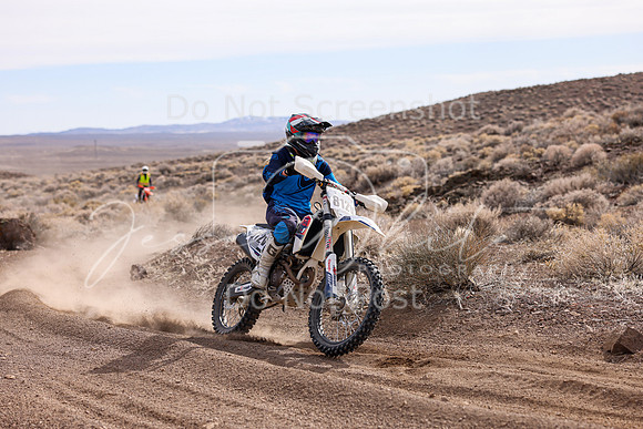 IMG_9922-812v