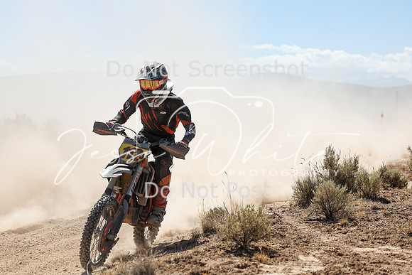 IMG_0586-112j