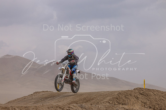 IMG_4717-902v