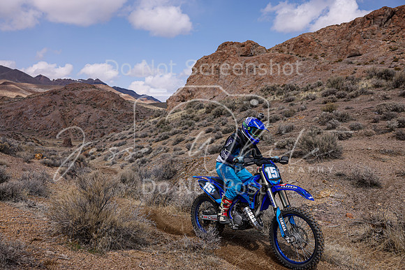 IMG_4043-15v