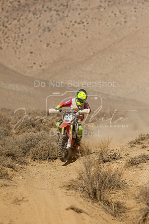 IMG_8832-933j