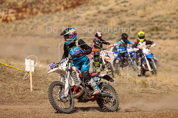 IMG_9718-902v