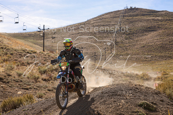 IMG_9823-58v