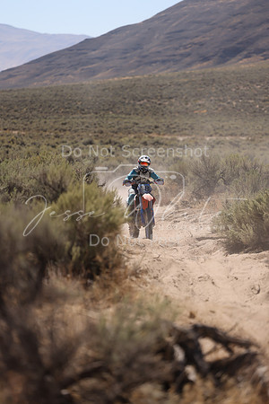 IMG_4696-48v