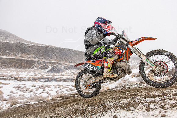 IMG_6423-322v