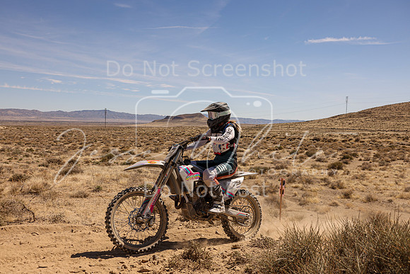 IMG_1182-79v