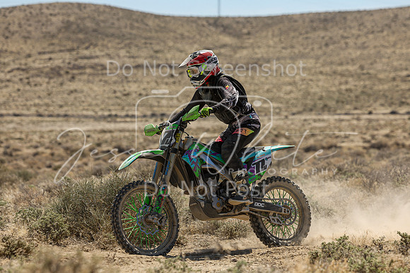 IMG_6592-77v