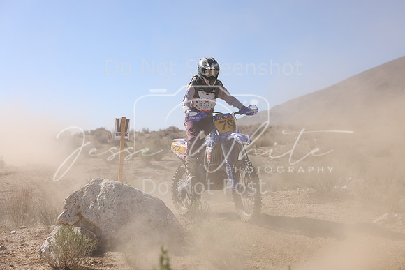 IMG_6758-79v