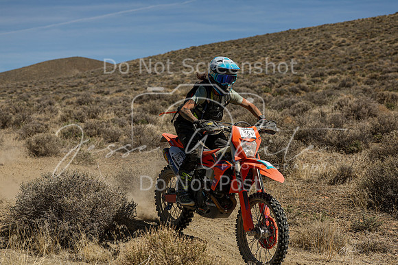 IMG_6381-136v